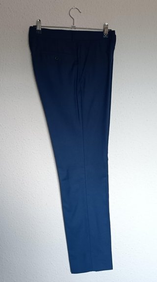 Traje azul chaqueta T46 y pantalón T38