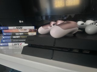 Volante Logitech G29 PS4 + Pedali + Giochi