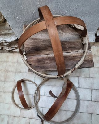 Bastidor bordar madera S.XIX