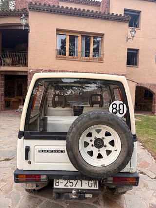 Suzuki Santana 1986