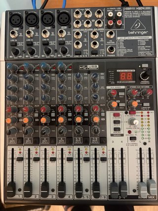 Behringer Hx1204USB Mixer