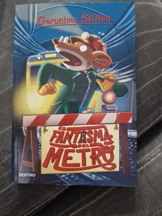 Geronimo Stilton 12. El fantasma del metro