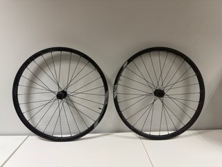 Ruedas Gravel Megamo TLR