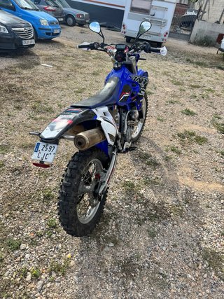 Yamaha WR 450 F Enduro Moto