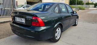 Opel Vectra 2.0 16v