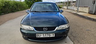 Opel Vectra 2.0 16v