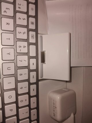 Apple iPad Keyboard Dock A1359