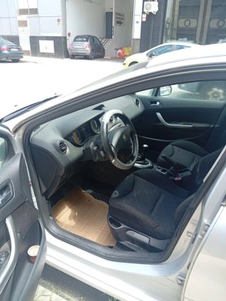 Peugeot 308 2011