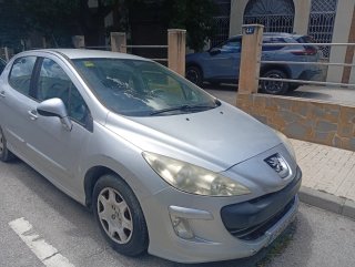 Peugeot 308 2011