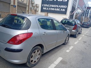 Peugeot 308 2011
