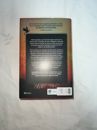 Packprimera ediciónAlas de sangre y alas de hierro