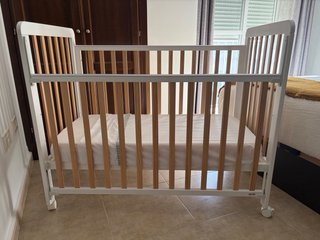 Cuna Lateral Abatible Bari + Extras (A estrenar)
