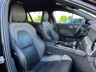 Volvo V60 T6 RECHARGE R-DESING 2022
