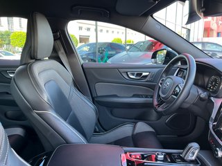 Volvo V60 T6 RECHARGE R-DESING 2022