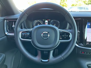 Volvo V60 T6 RECHARGE R-DESING 2022