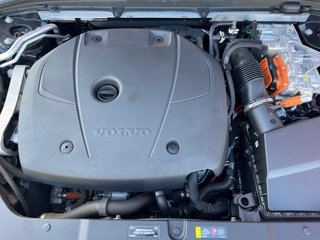 Volvo V60 T6 RECHARGE R-DESING 2022