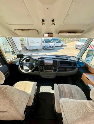 Autocaravana Integral RAPIDO  9048DF