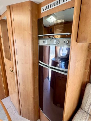 Autocaravana Integral RAPIDO  9048DF