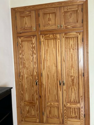 Puertas de madera, 21
