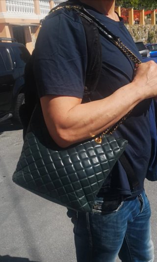 Borsa secchiello vintage Chanel trapuntata tim