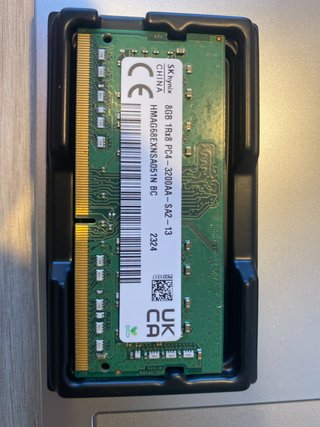 SK hynix 8GB DDR4 3200MHz Portátil UKCA