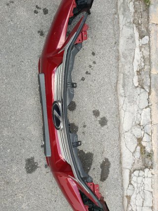 PARAGOLPES DELANTERO LEXUS CT200h