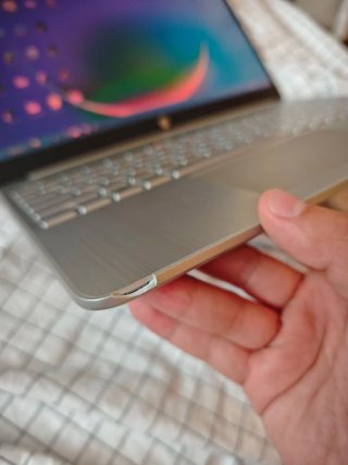 Portátil HP 15s-fq2 15 Full HD 8/256GB