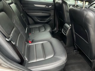 Mazda CX-5 (etiqueta verde “c”)