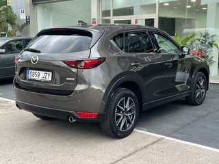 Mazda CX-5 (etiqueta verde “c”)
