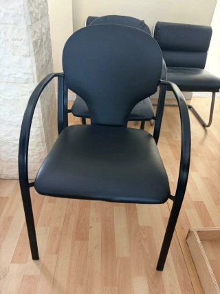 10 Sillas Oficina/Aula/Espera Negras