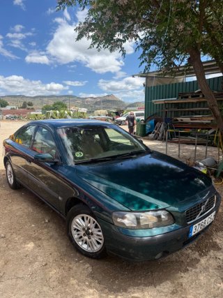 Volvo C60 D5 2004