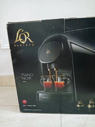Cafetera Philips L'OR Barista Negra