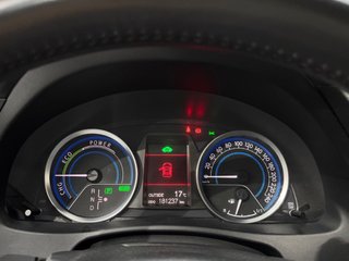 Toyota Auris 2015