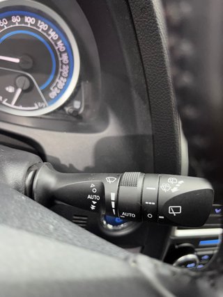 Toyota Auris 2015