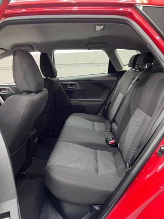 Toyota Auris 2015