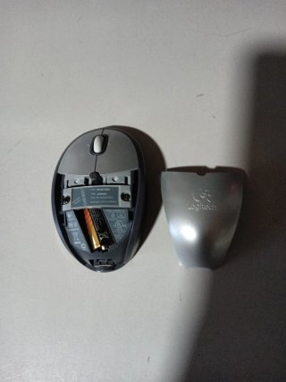 Ratón inalanbrico Logitech