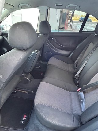 SEAT Leon 2004