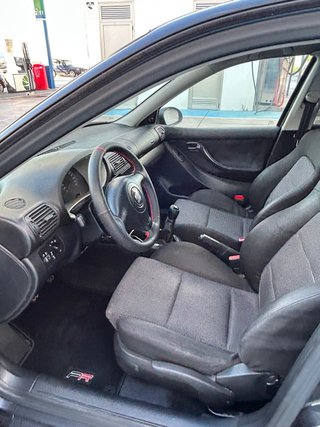 SEAT Leon 2004