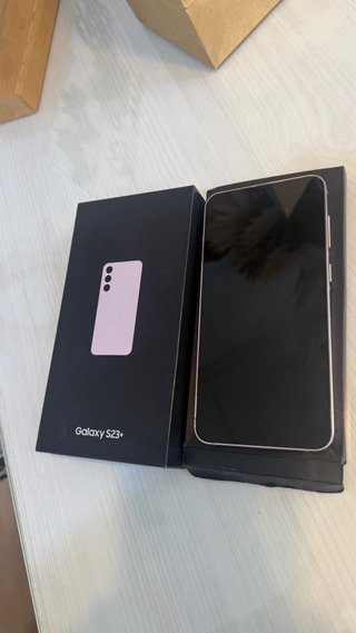 Samsung Galaxy S23+ Rosa