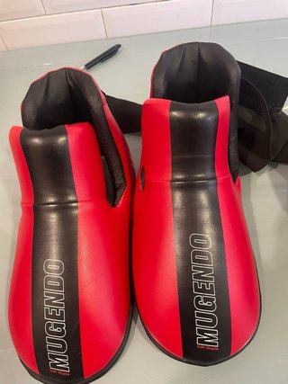 Traje Mugendo Artes Marciales Blanco
