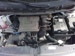 Hyundai i10 1.0 Essence 49 kW (67 CV)
