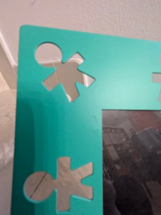 Cornice Alessi in metallo