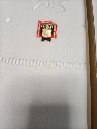 Juego Sábanas Lino Metis Bordado