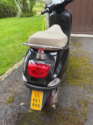 Vespa LX50 2T Negra