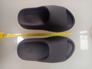 Chanclas Adidas Yeezy Slide Negras. Nuevas