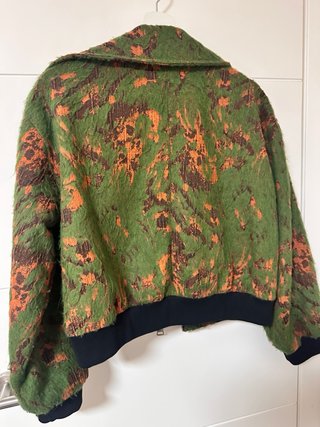 Conjunto LUMINA cazadora y falda verde/naranja