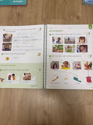 Natural Science. 1 Primary. Revuela. Castilla y...