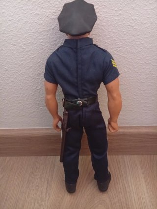 Muñeco Billy Policía