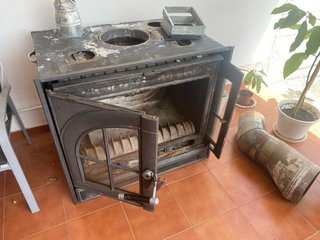 Chimenea Lacunza de fundición con turbinas