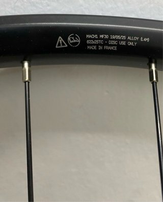 RUEDA TRAS. 29”DISC 9x135 TUBELLES 8/12V HG